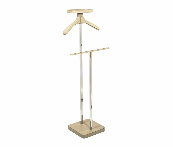 John Valet Stand by Pinetti 1