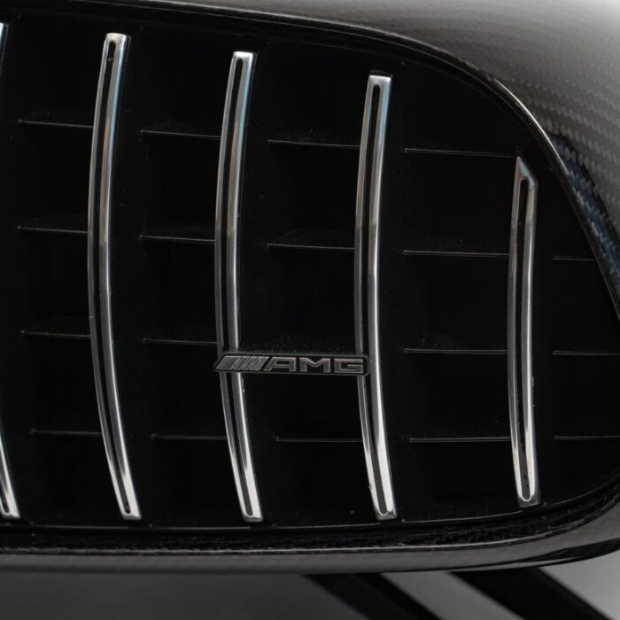 iXOOST AMG Performance Luxury Carbon Fiber - Image 3